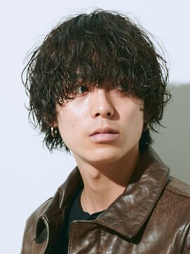 波巻きパーマスパイラルパーマツイストスパイラルパーマメンズ