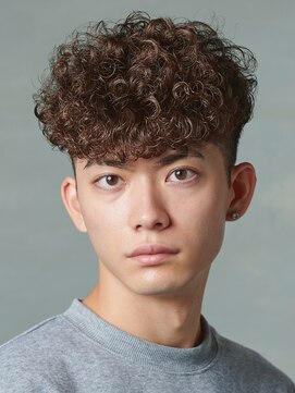 スペインカール/フェード/短髪/men's/ツイストパーマ/メンズ