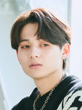 センターパートニュアンスパーマ韓国カルマパーマコンマヘア